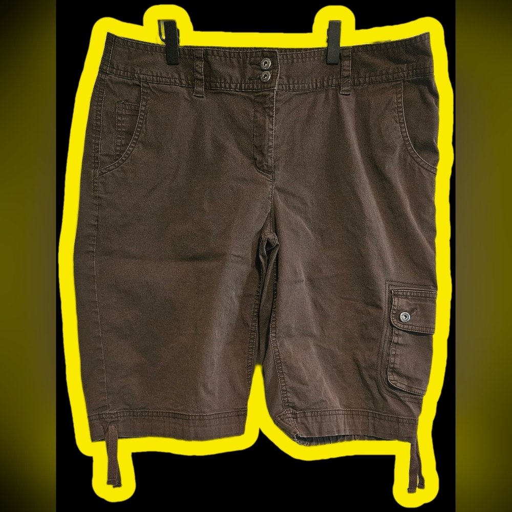 Liz Claiborne Dark Brown Women's Cargo Shorts Size 14
